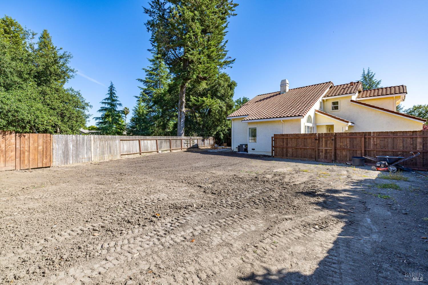 300 Summer Rain Drive Windsor CA 95492