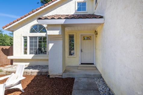 300 Summer Rain Drive Windsor CA 95492