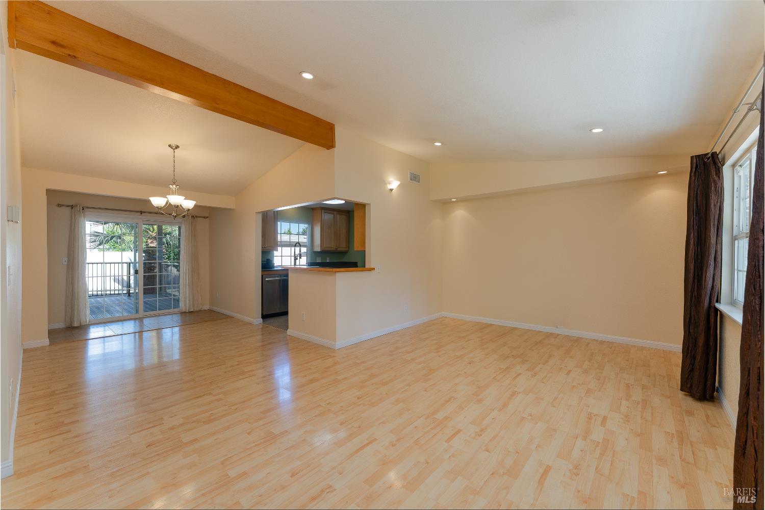 721 S Oak Street Ukiah CA 95482