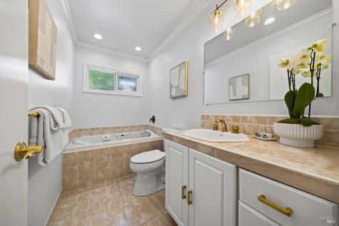 39 Corte Placida Greenbrae CA 94904