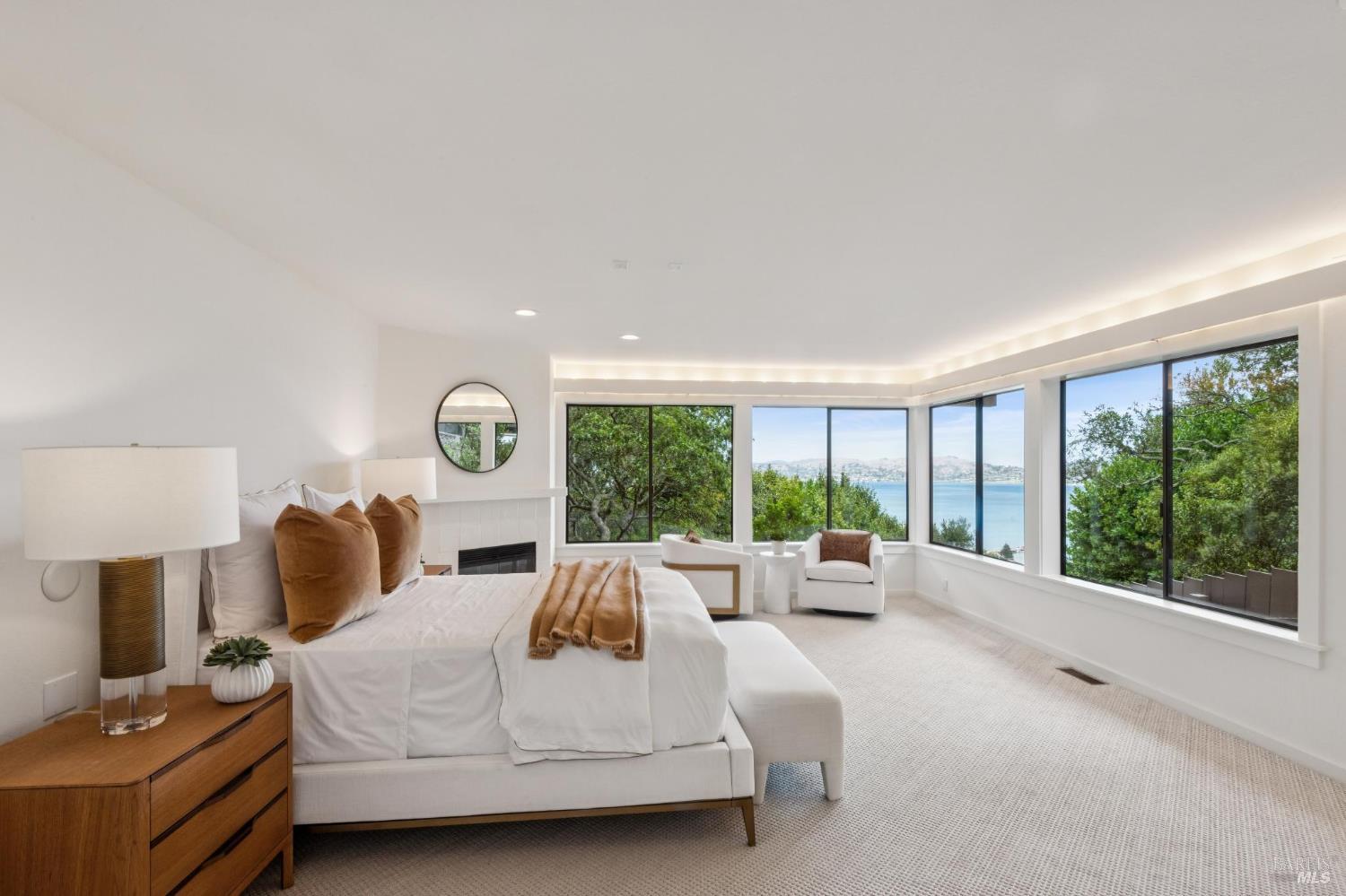 1 Laurel Lane Sausalito CA 94965