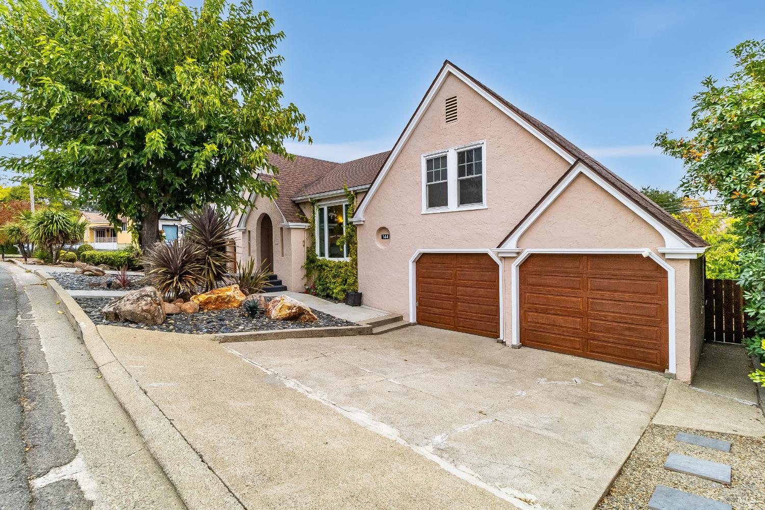 144 Mountain View Avenue Vallejo CA 94590