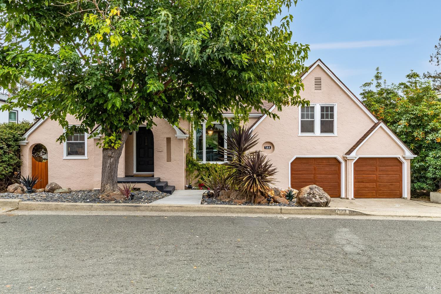 144 Mountain View Avenue Vallejo CA 94590