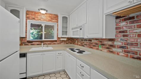 165 San Luis Way Novato CA 94945