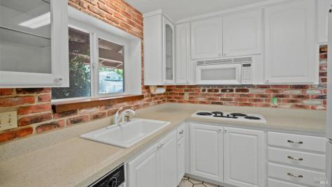 165 San Luis Way Novato CA 94945