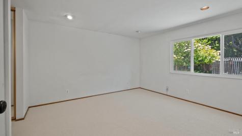 165 San Luis Way Novato CA 94945