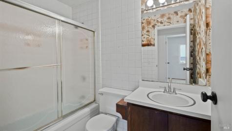 165 San Luis Way Novato CA 94945