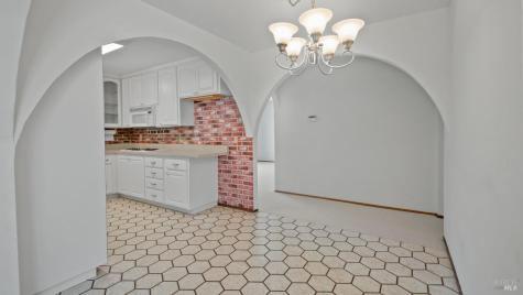 165 San Luis Way Novato CA 94945