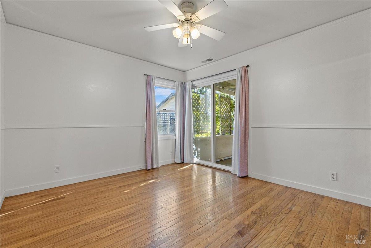 445 N Jeffeson Street Cloverdale CA 95425