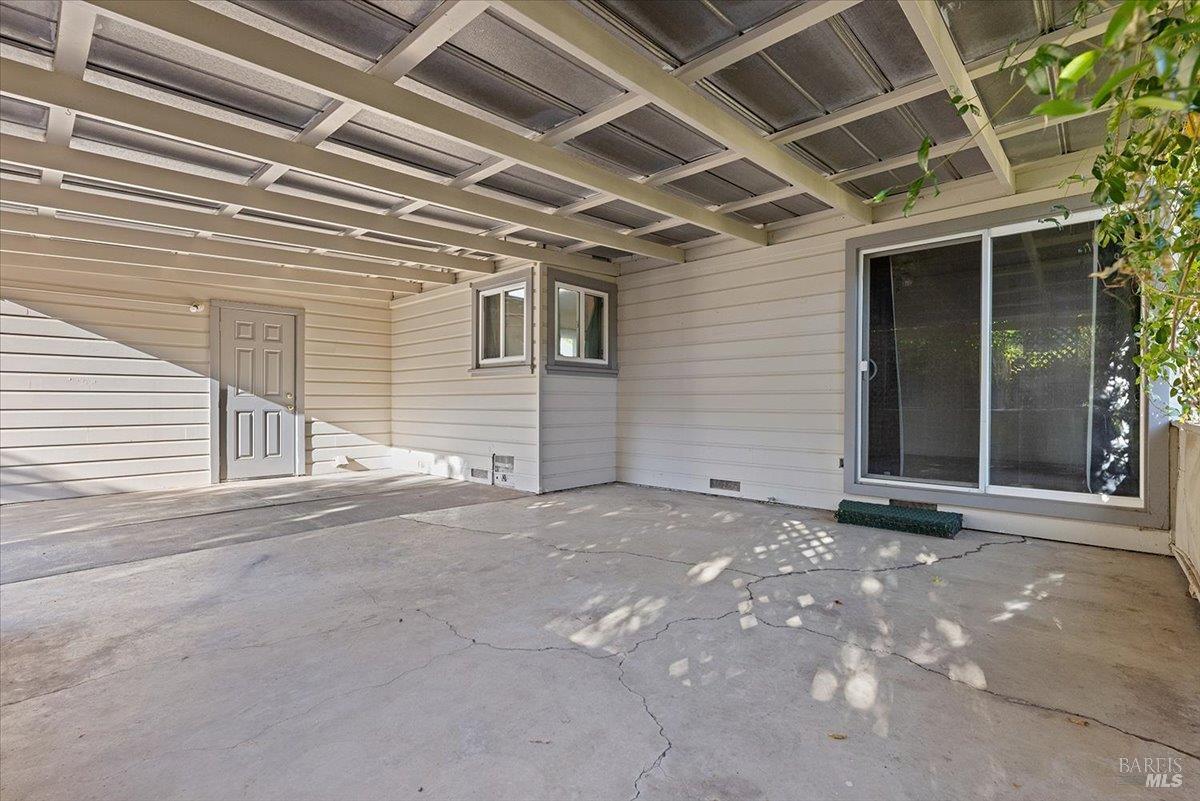 445 N Jeffeson Street Cloverdale CA 95425