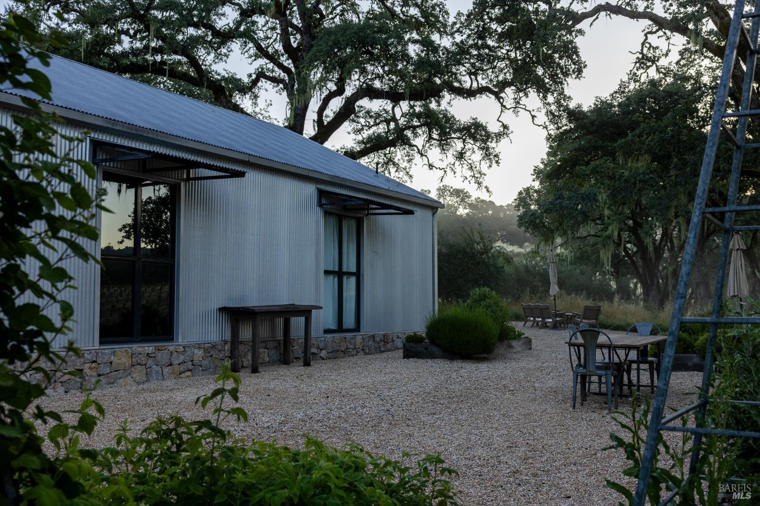13414 Chalk Hill Road Healdsburg CA 95448