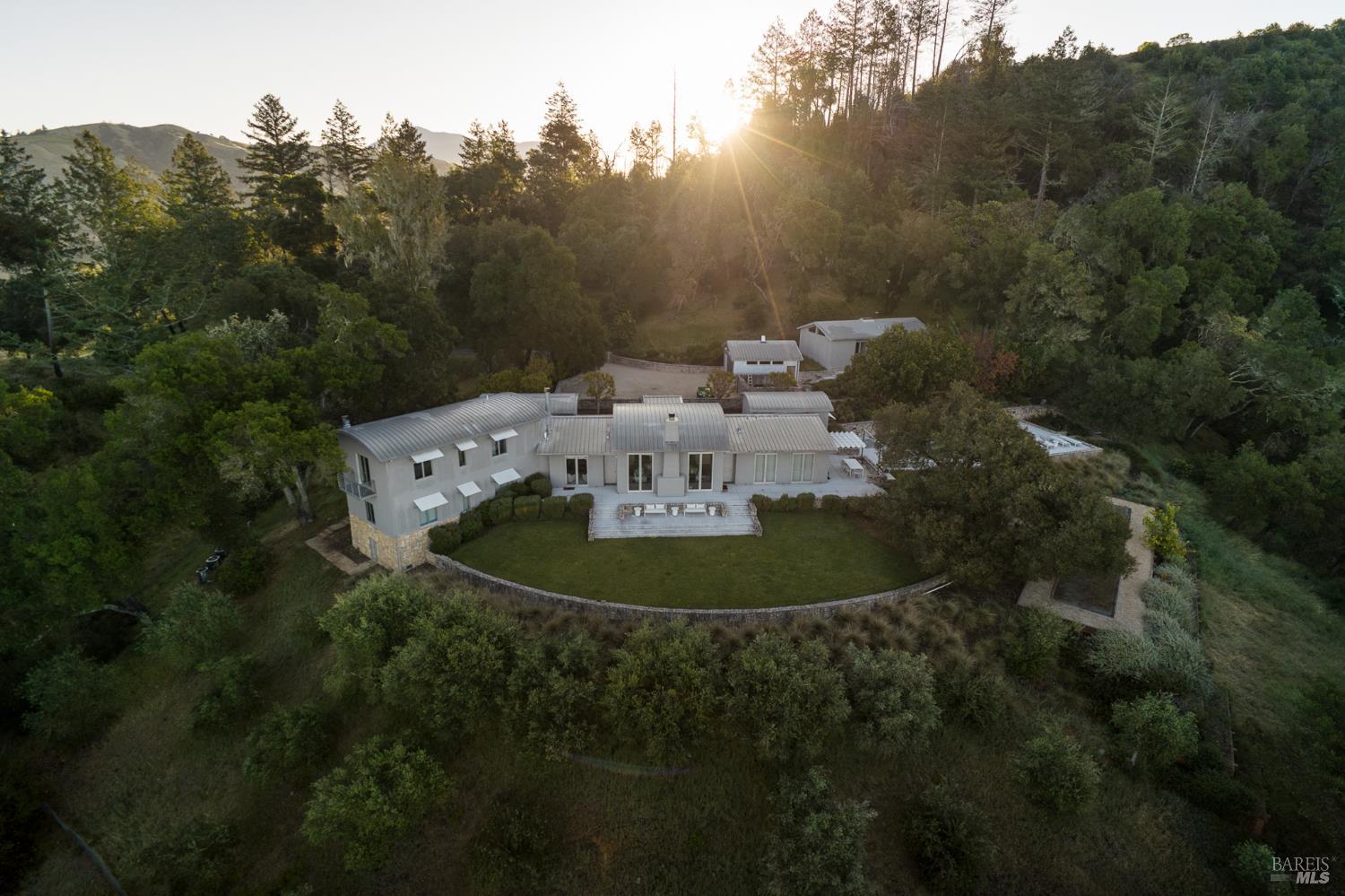 13414 Chalk Hill Road Healdsburg CA 95448