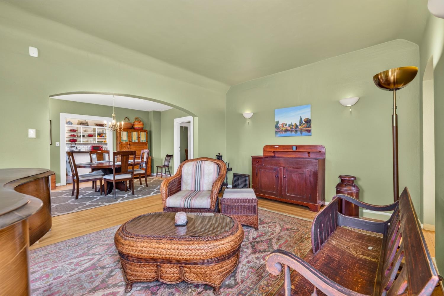 6825 W 2nd Street Rio Linda CA 95673