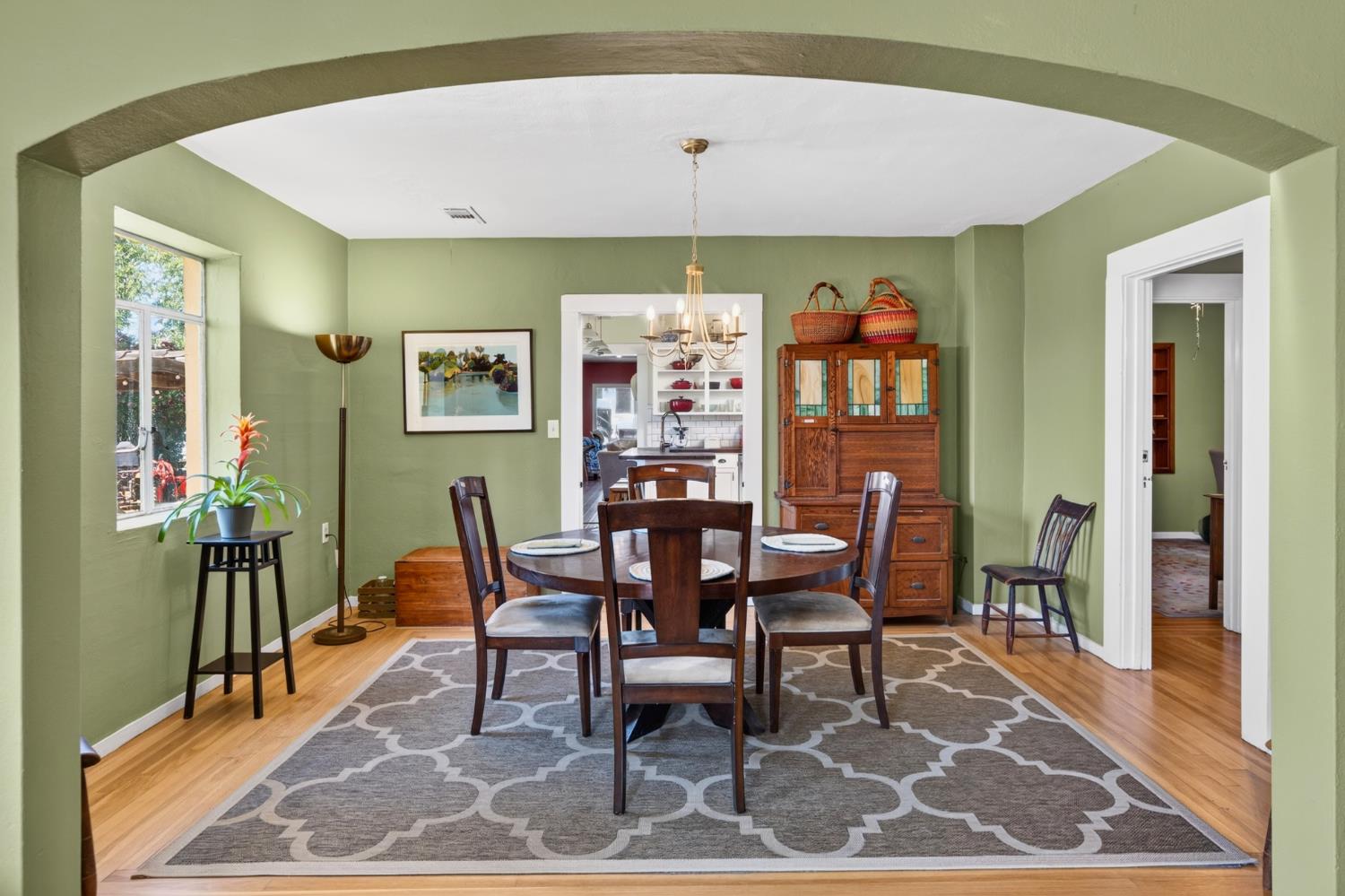 6825 W 2nd Street Rio Linda CA 95673