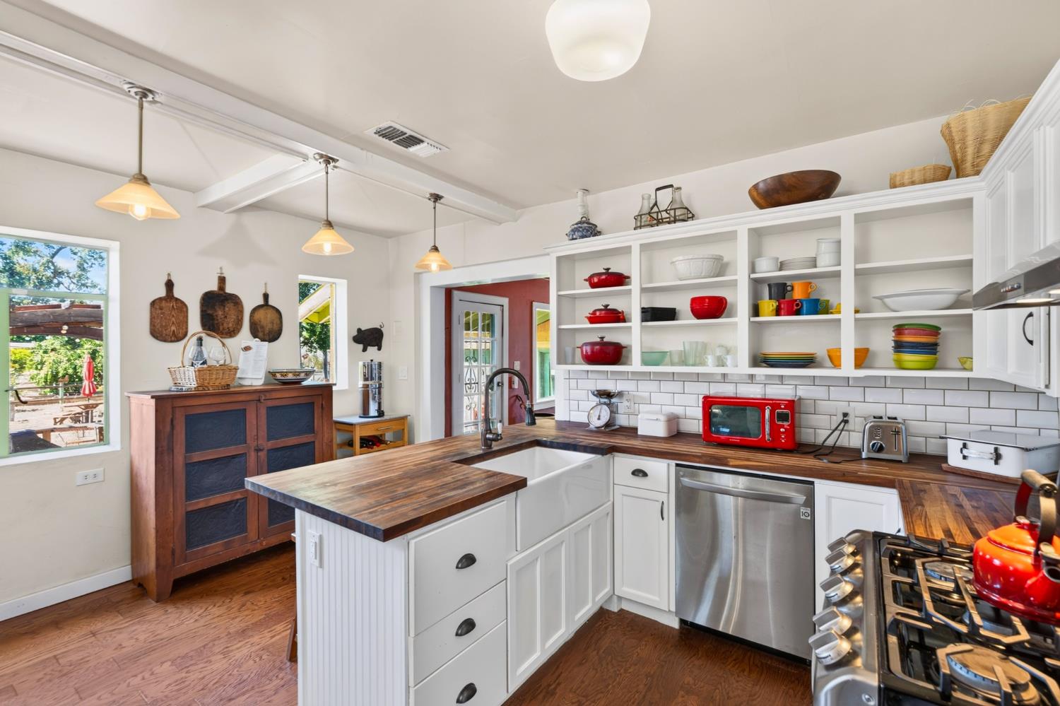 6825 W 2nd Street Rio Linda CA 95673