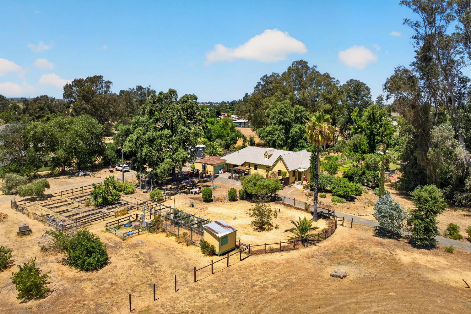 6825 W 2nd Street Rio Linda CA 95673