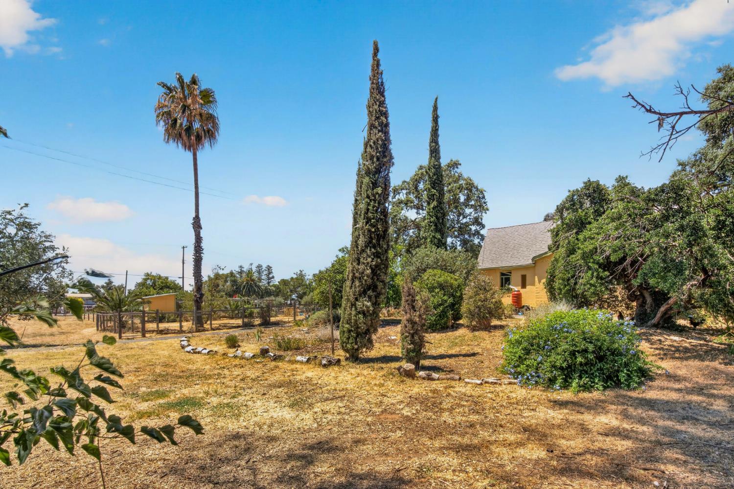6825 W 2nd Street Rio Linda CA 95673