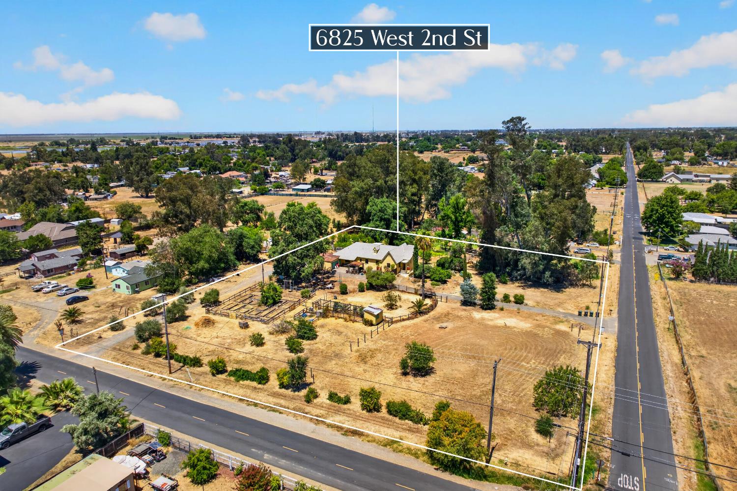 6825 W 2nd Street Rio Linda CA 95673