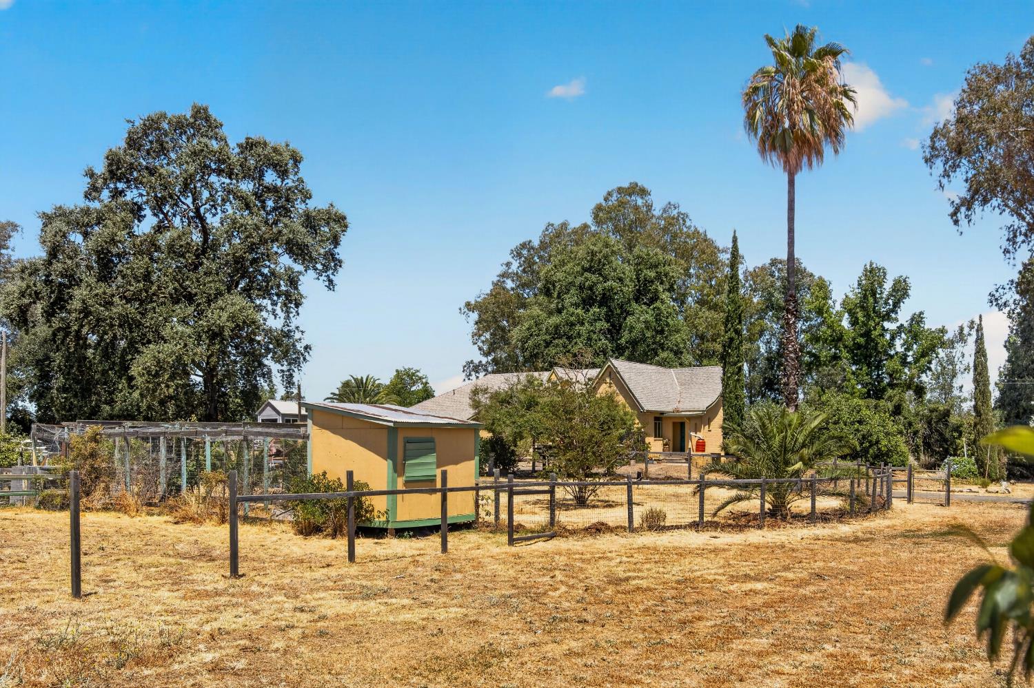 6825 W 2nd Street Rio Linda CA 95673