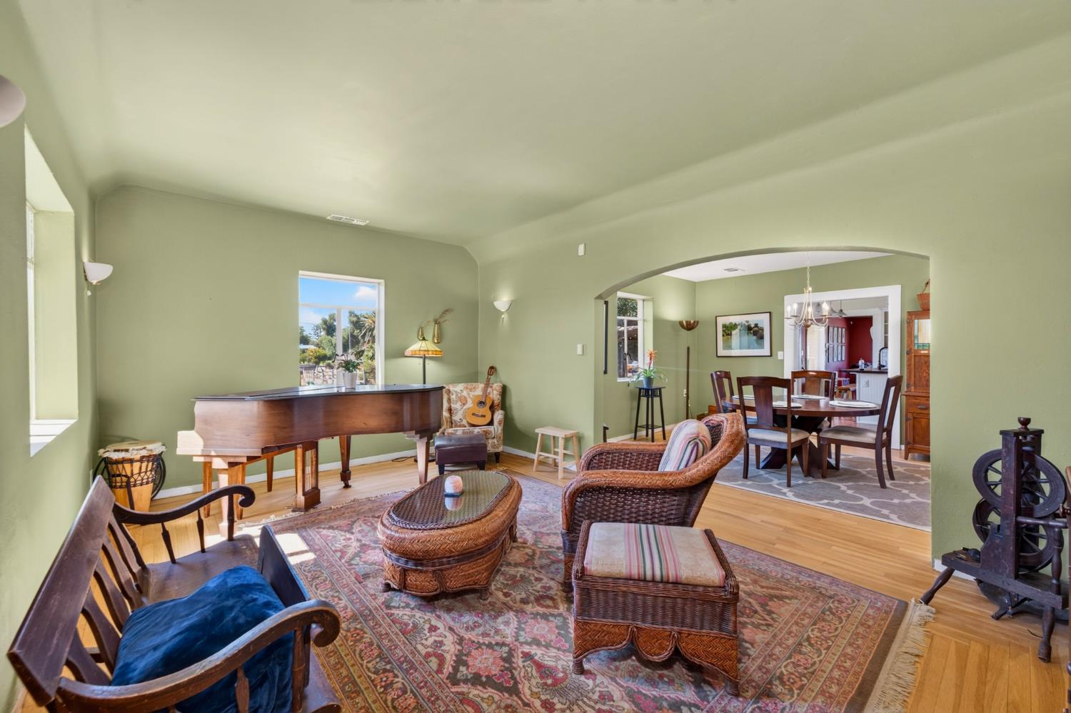 6825 W 2nd Street Rio Linda CA 95673