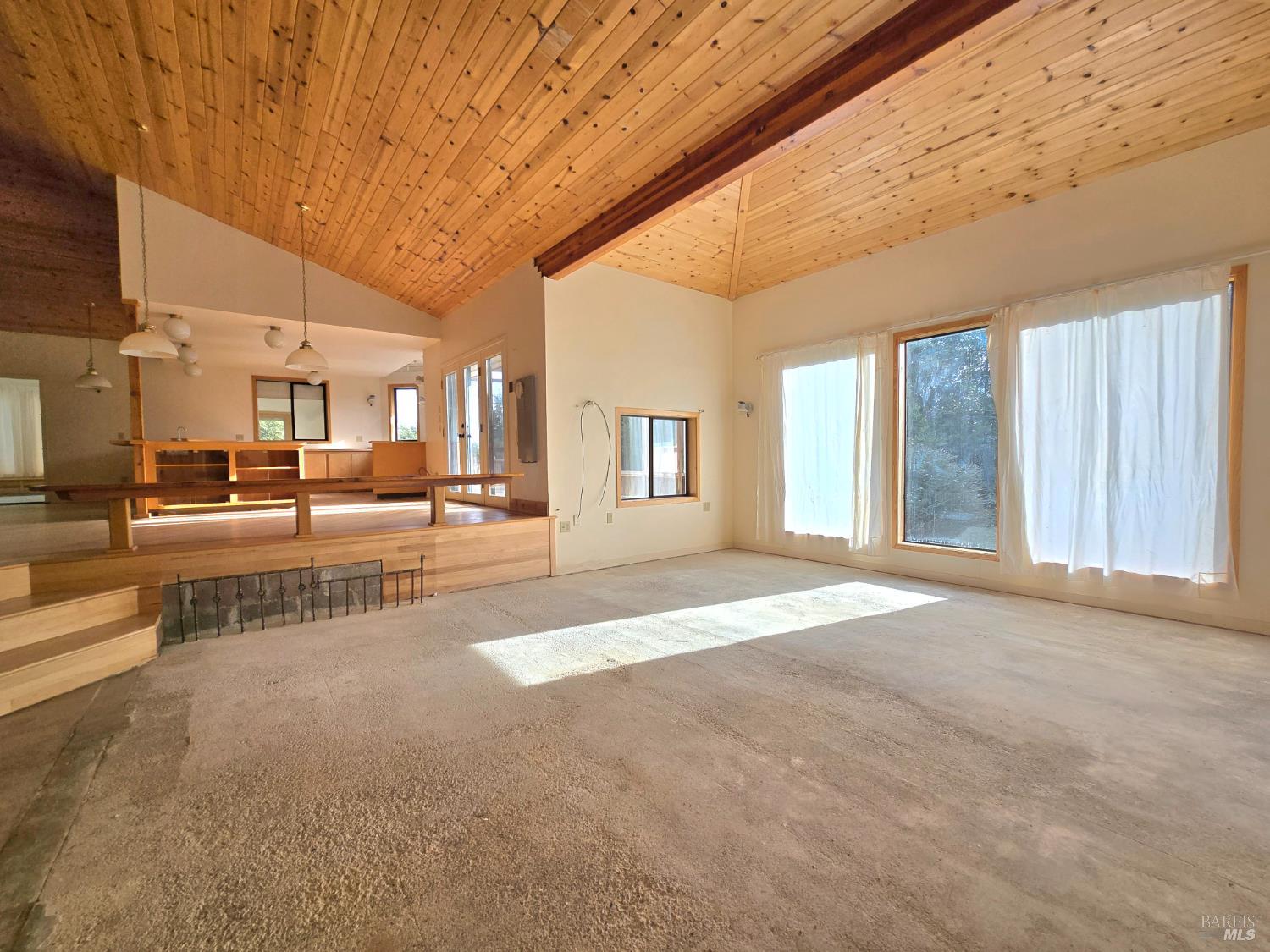 36955 Eureka Stagecoach Road Willits CA 95490