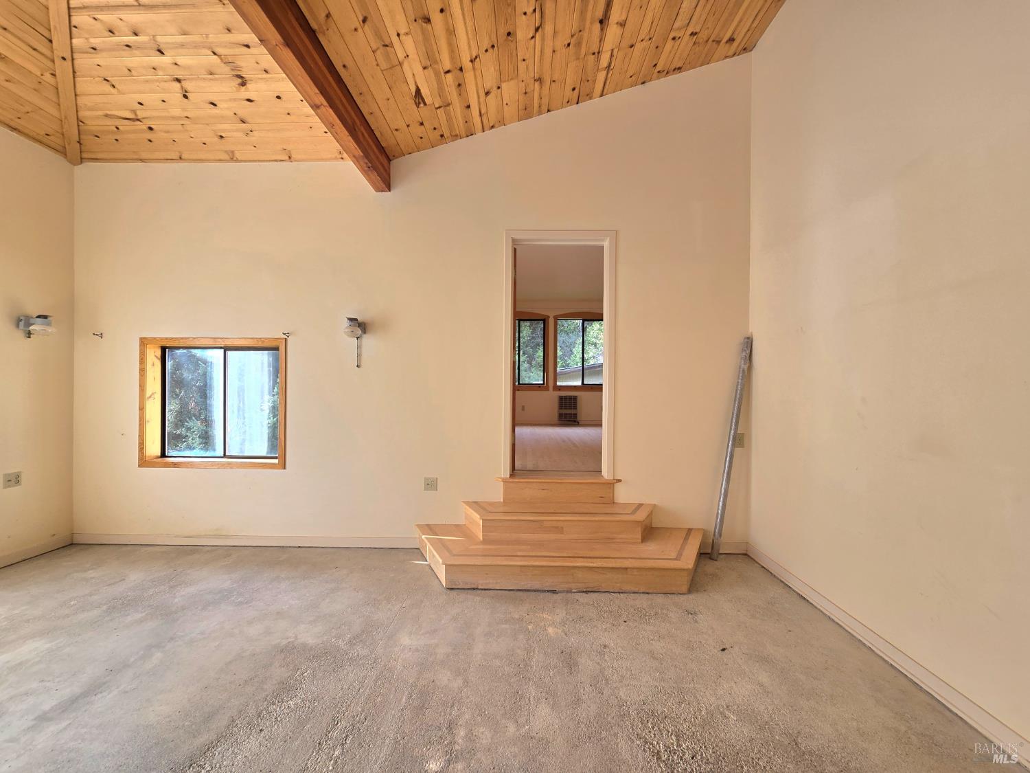 36955 Eureka Stagecoach Road Willits CA 95490