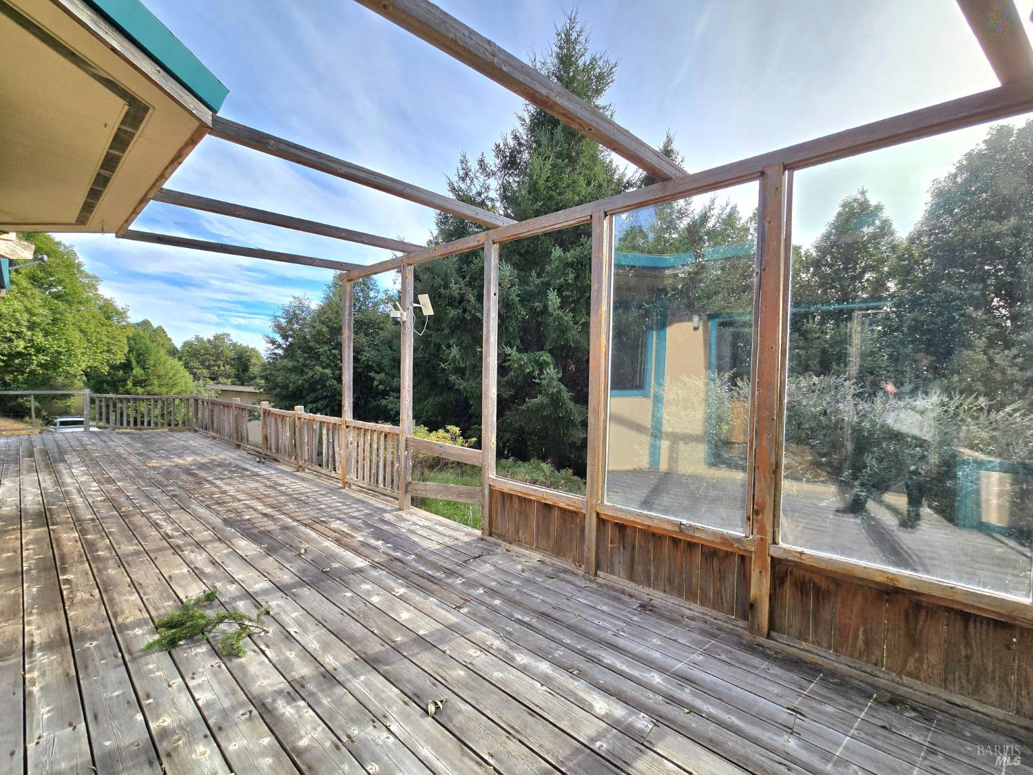 36955 Eureka Stagecoach Road Willits CA 95490