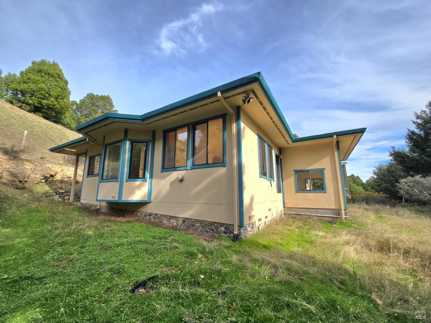 36955 Eureka Stagecoach Road Willits CA 95490