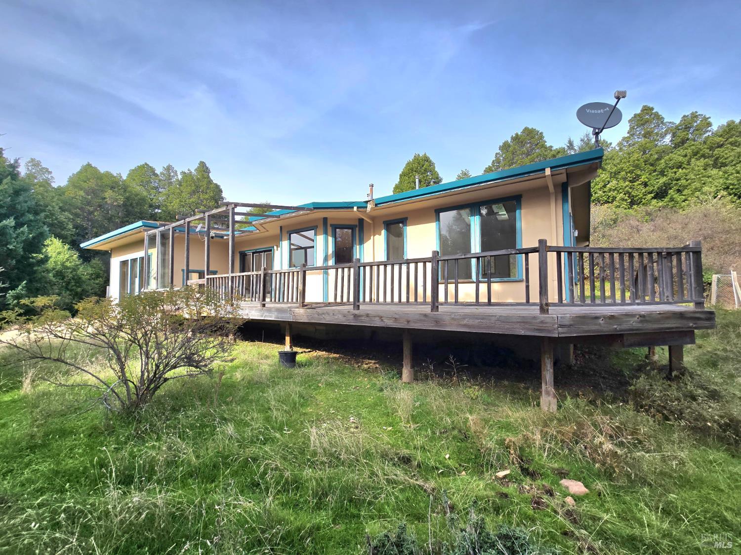 36955 Eureka Stagecoach Road Willits CA 95490
