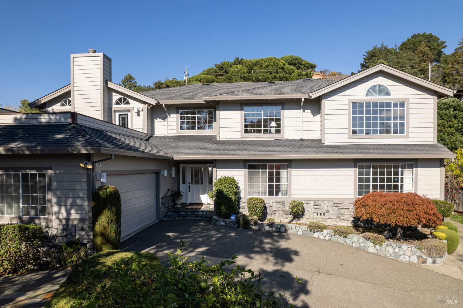 125 Tiburon Boulevard Mill Valley CA 94941