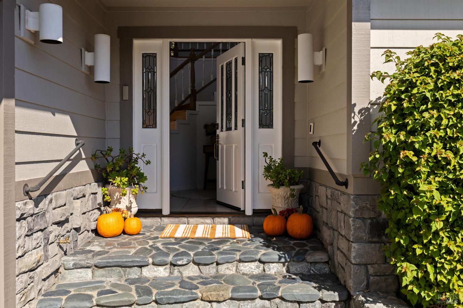 125 Tiburon Boulevard Mill Valley CA 94941