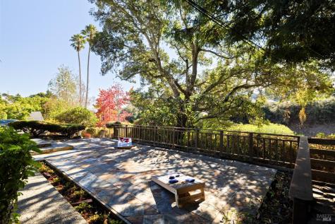 125 Tiburon Boulevard Mill Valley CA 94941