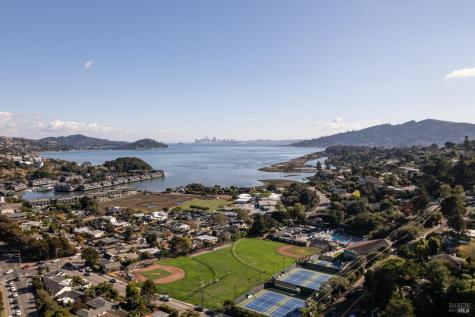 125 Tiburon Boulevard Mill Valley CA 94941