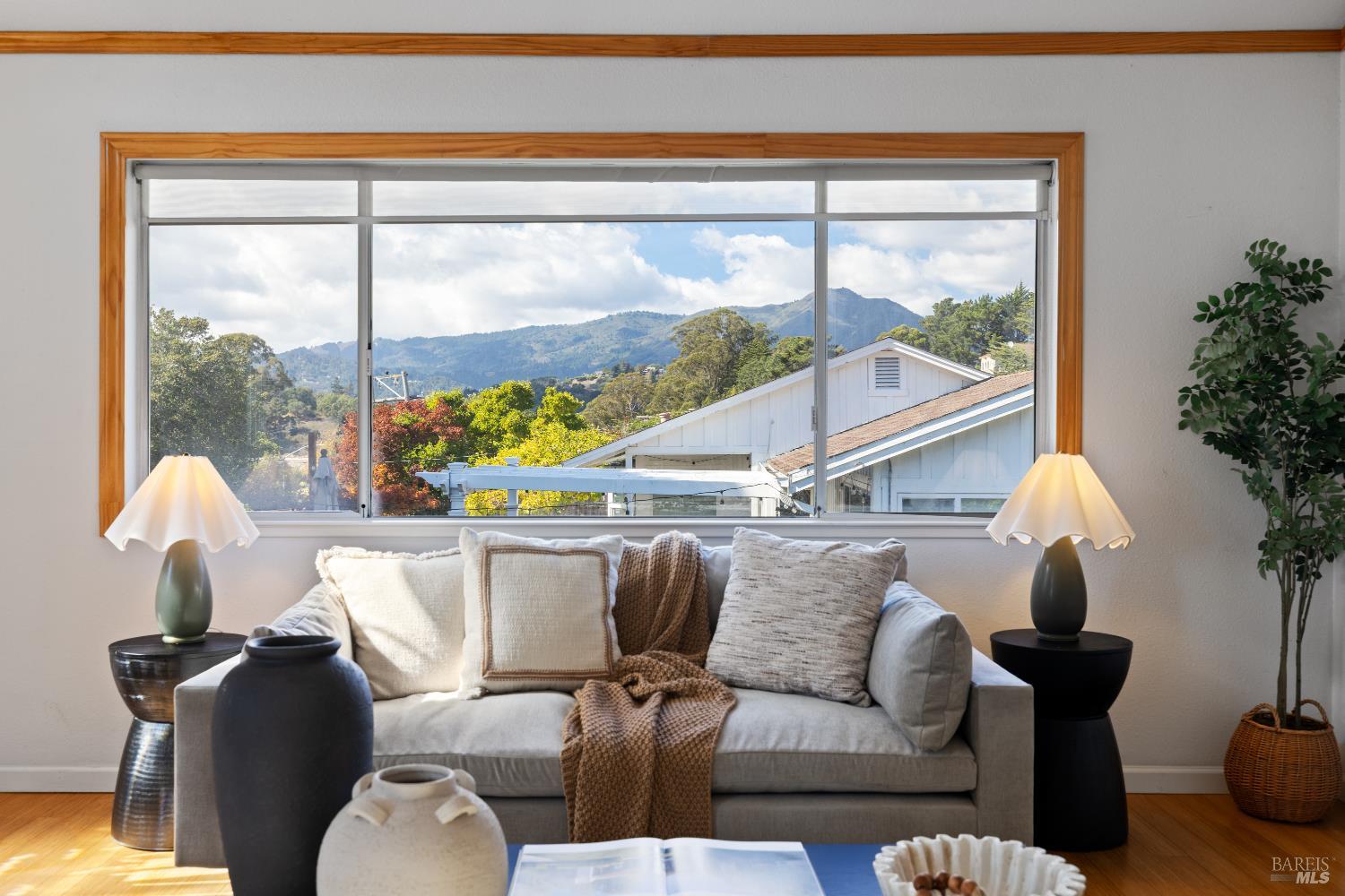 125 Tiburon Boulevard Mill Valley CA 94941