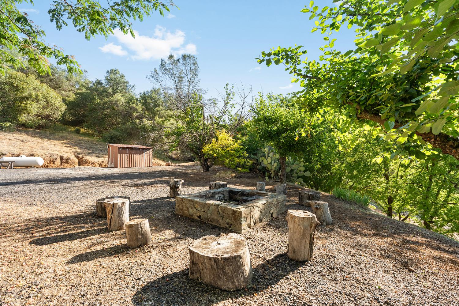 1484 Oregon Gulch Road Oroville CA 95965