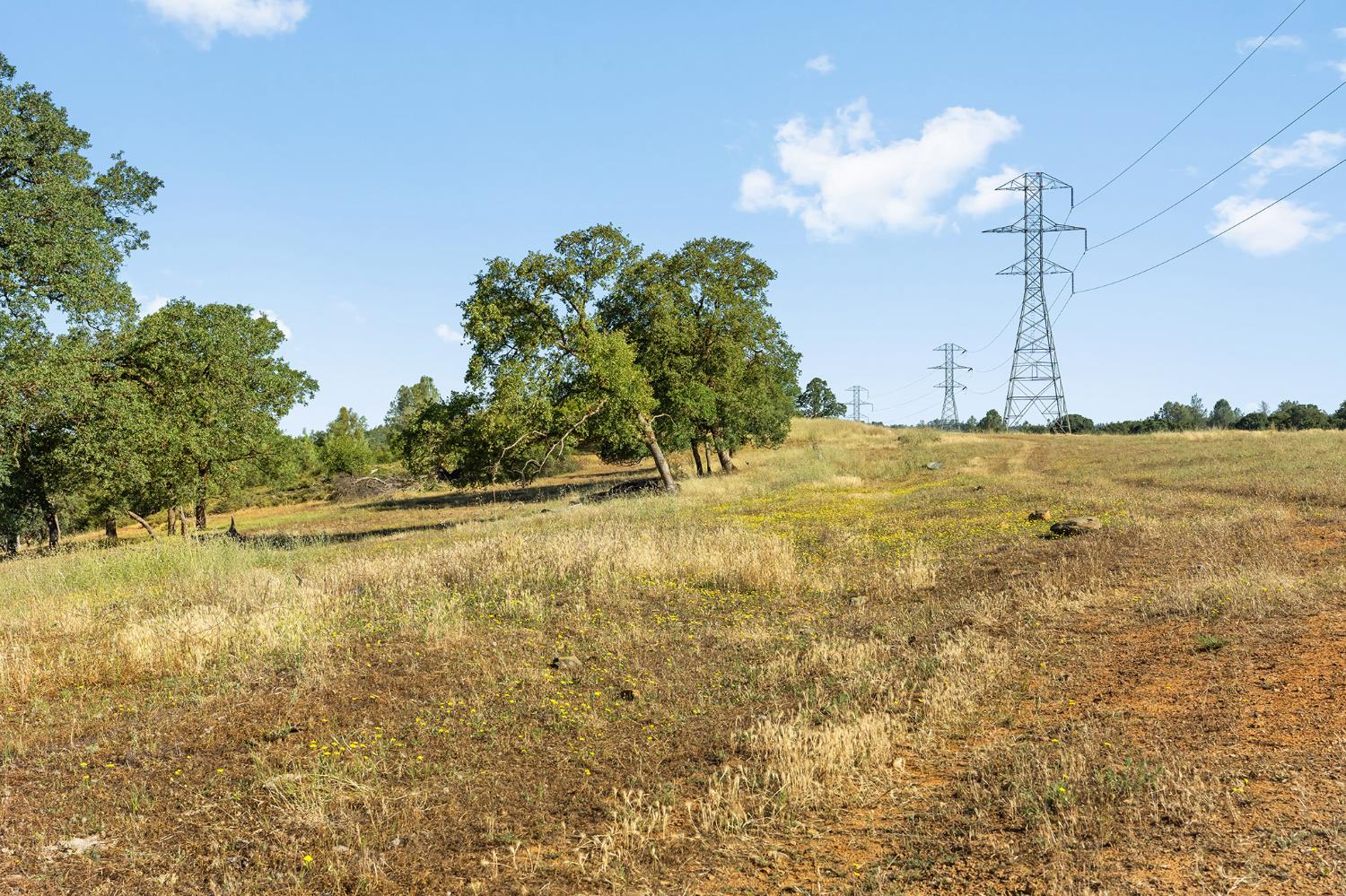 1484 Oregon Gulch Road Oroville CA 95965