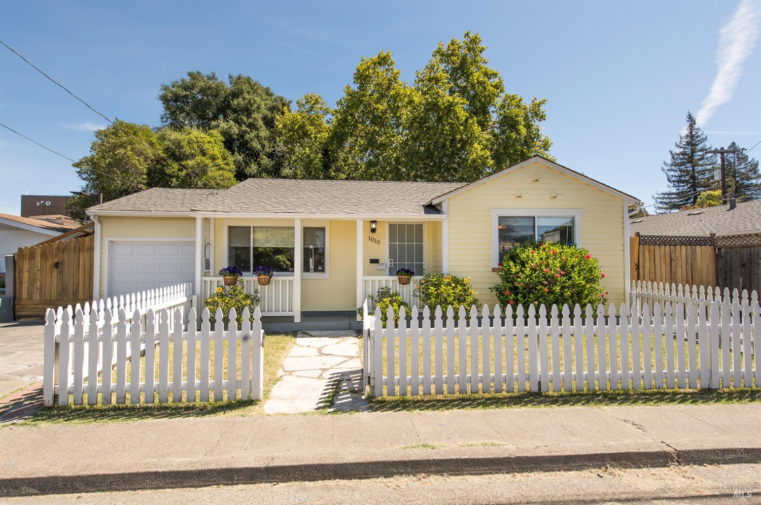 1010 Morgan Street Santa Rosa CA 95401