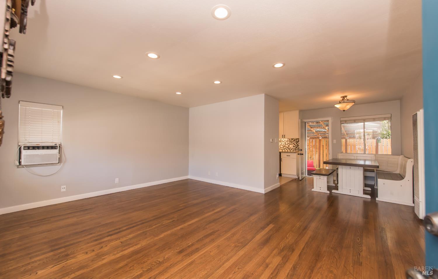 1010 Morgan Street Santa Rosa CA 95401
