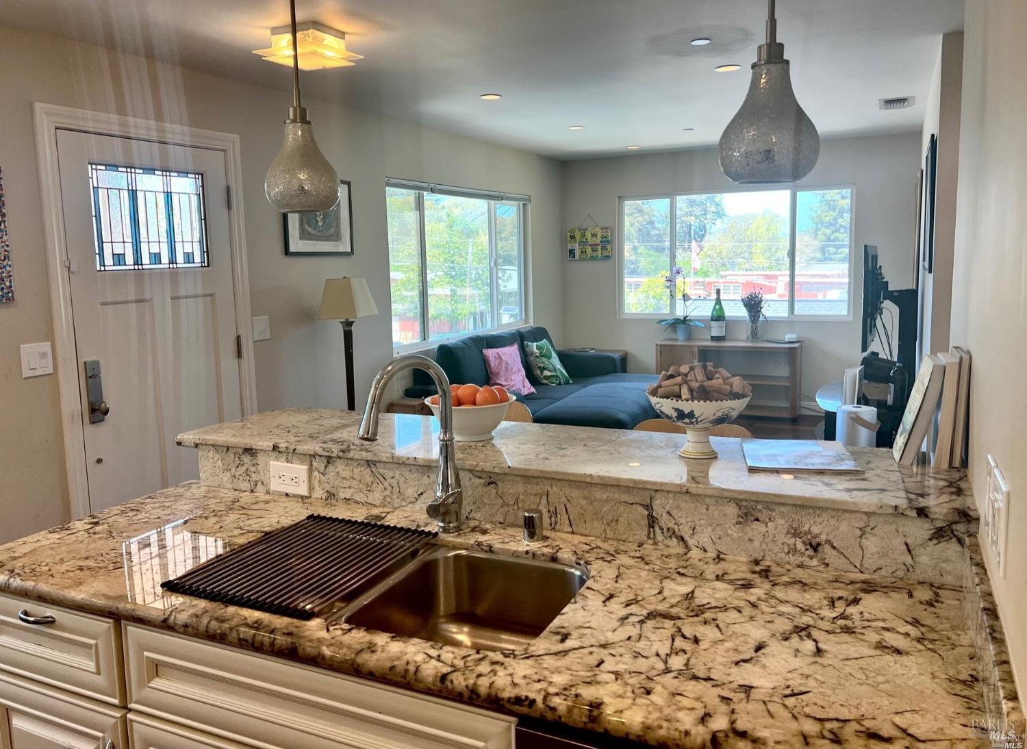 5 Sunny Hill Drive Petaluma CA 94952