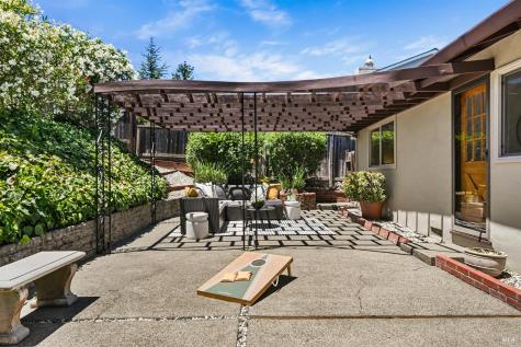 29 Ridgewood Drive San Rafael CA 94901