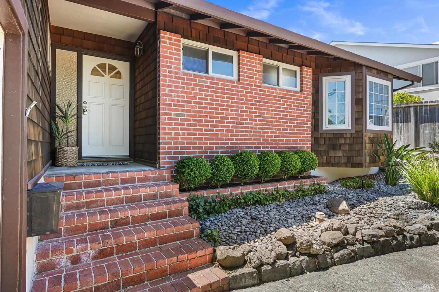 29 Ridgewood Drive San Rafael CA 94901