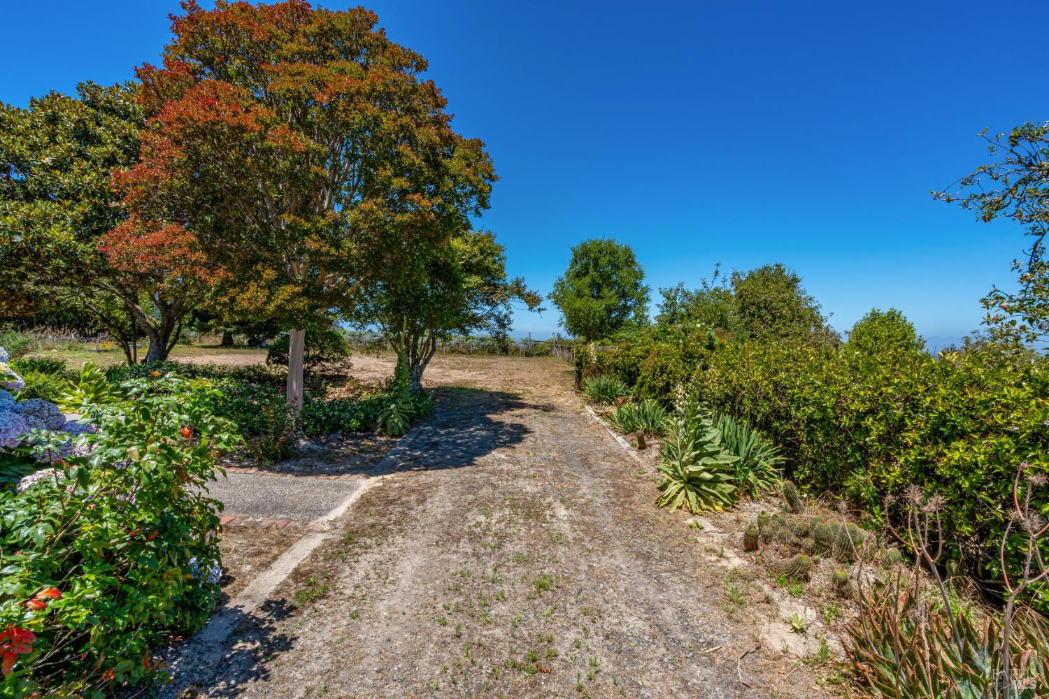 829 Rigsby Lane Sebastopol CA 95472
