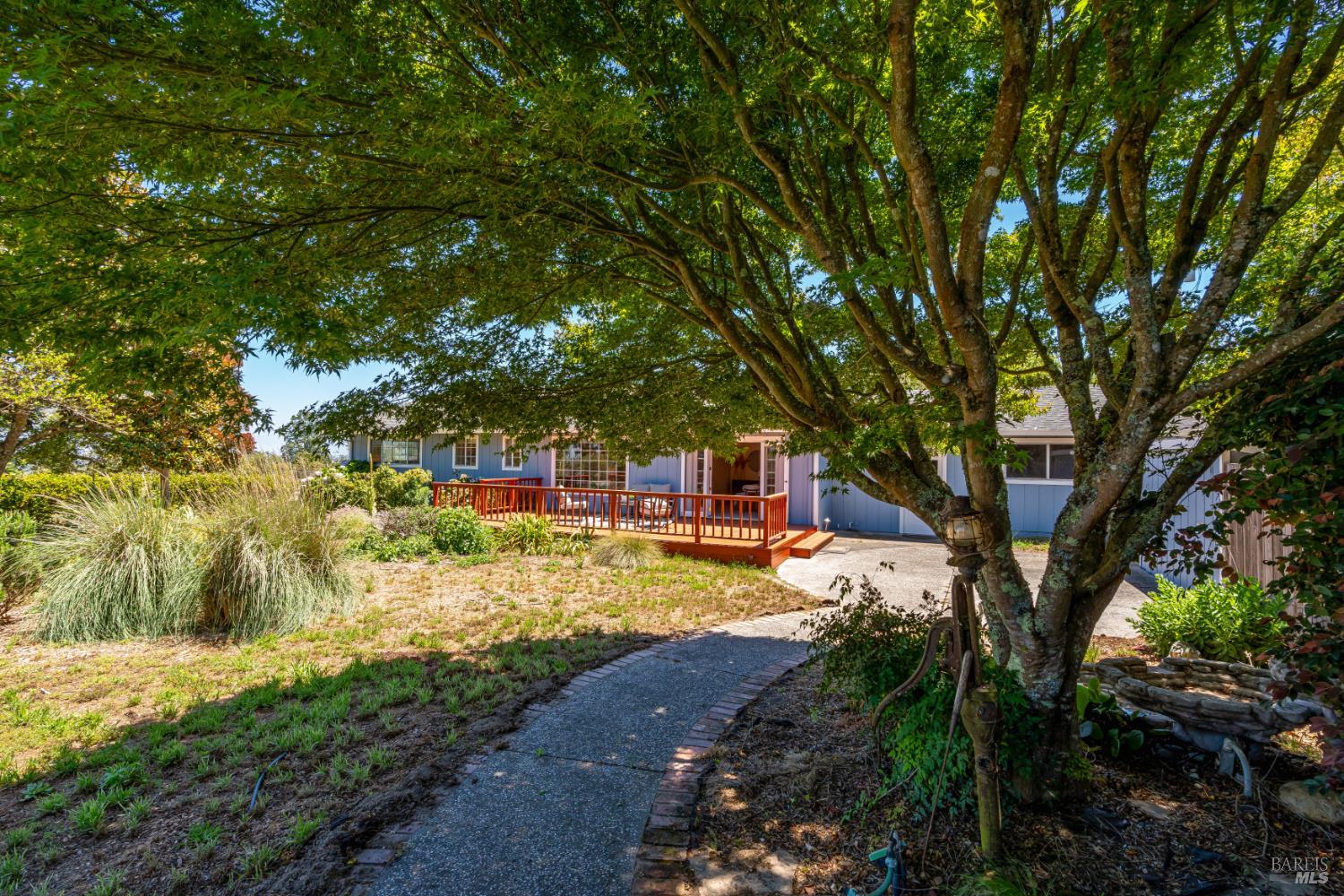 829 Rigsby Lane Sebastopol CA 95472