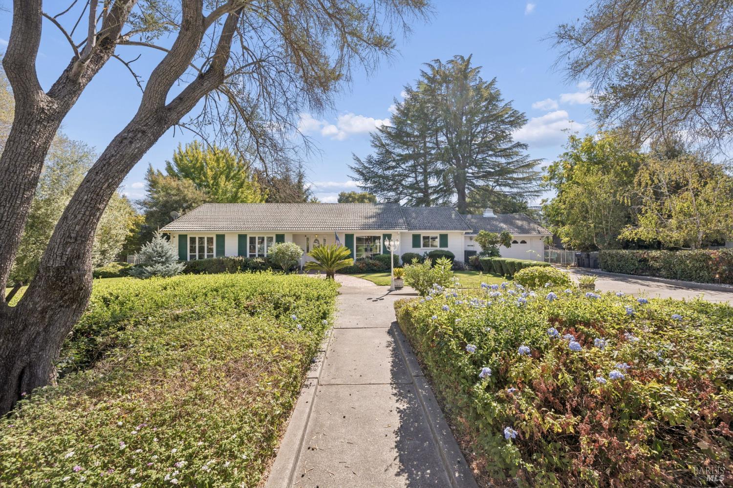 18 Country Club Drive Fairfield CA 94534