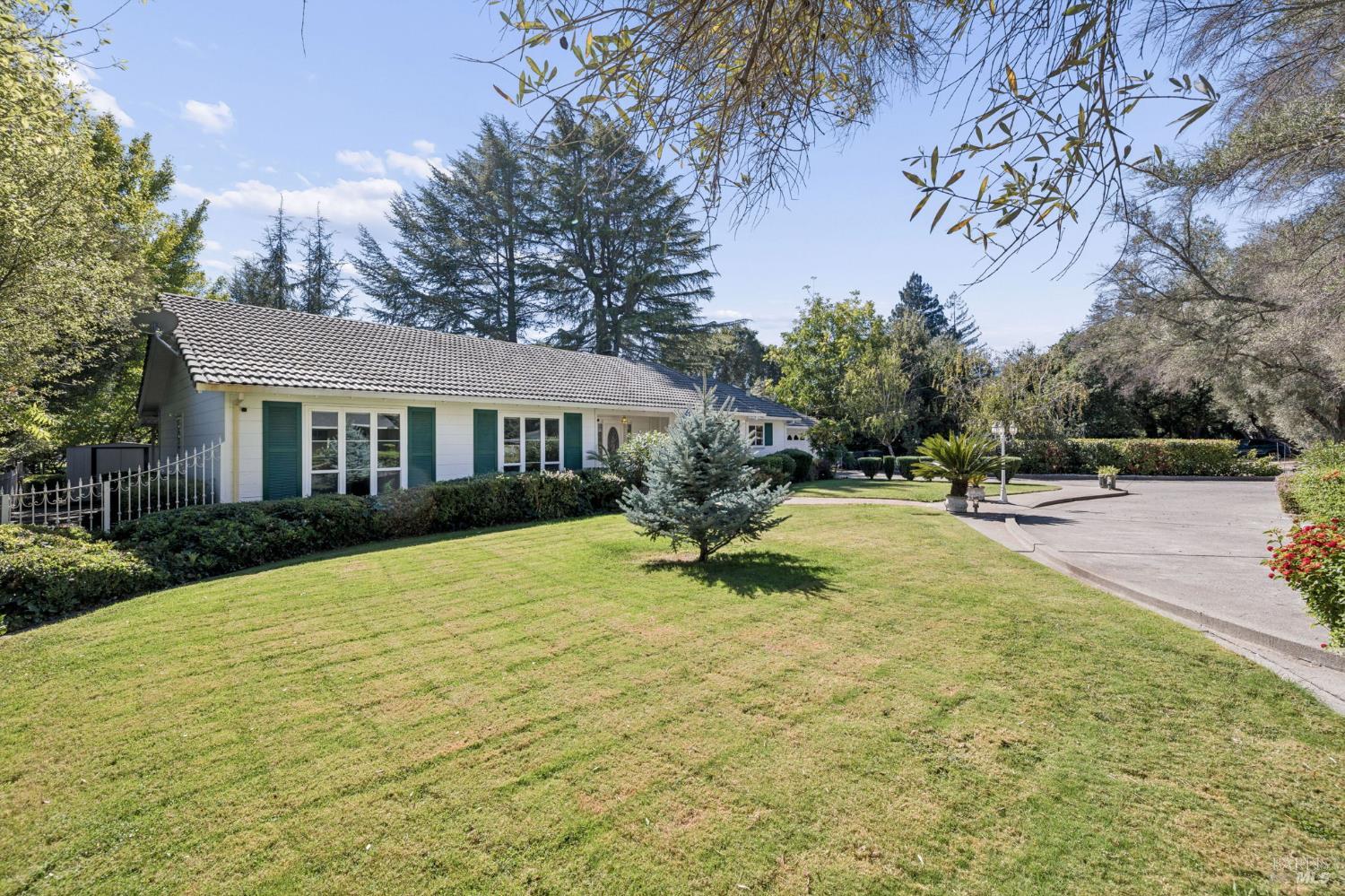 18 Country Club Drive Fairfield CA 94534