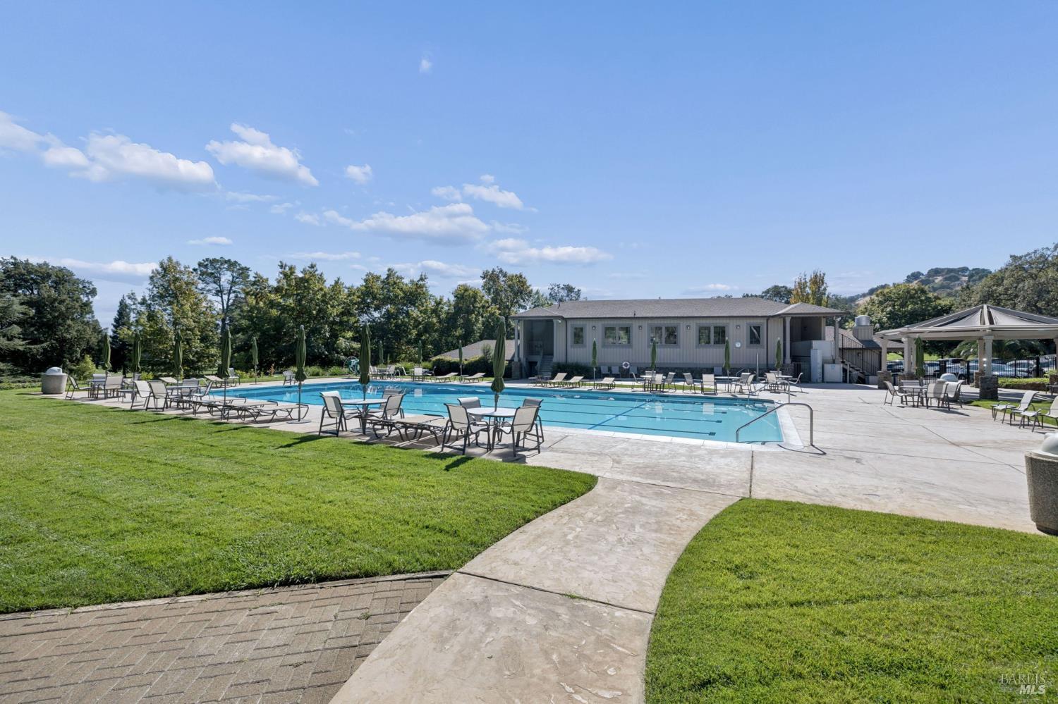 18 Country Club Drive Fairfield CA 94534