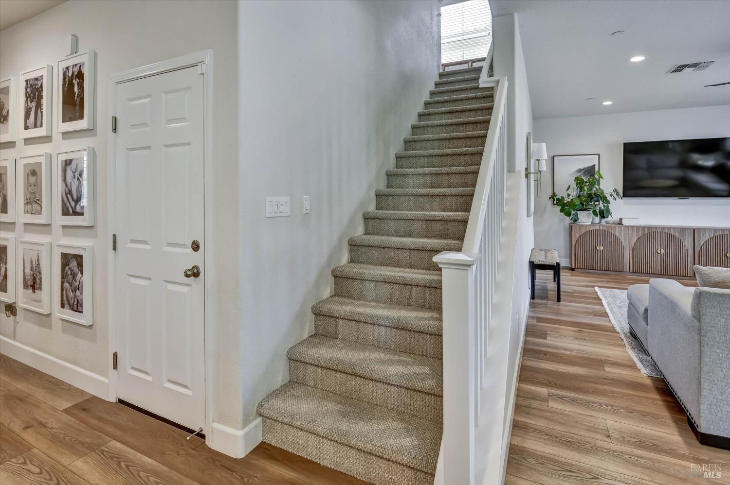 575 W Cherry Street Dixon CA 95620