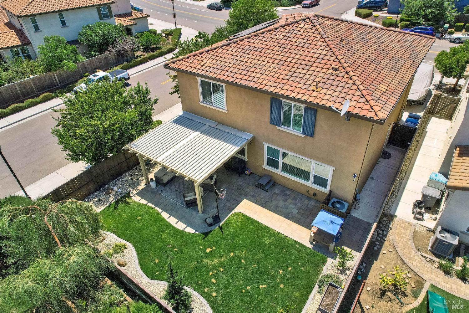 575 W Cherry Street Dixon CA 95620
