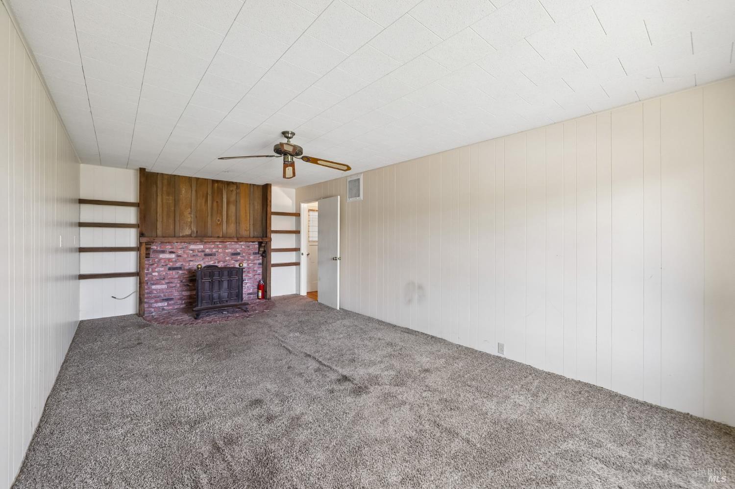 1205 Schuman Lane Petaluma CA 94952