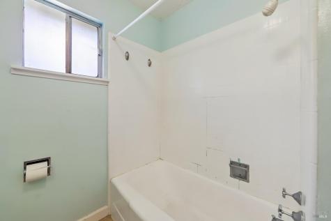 1205 Schuman Lane Petaluma CA 94952